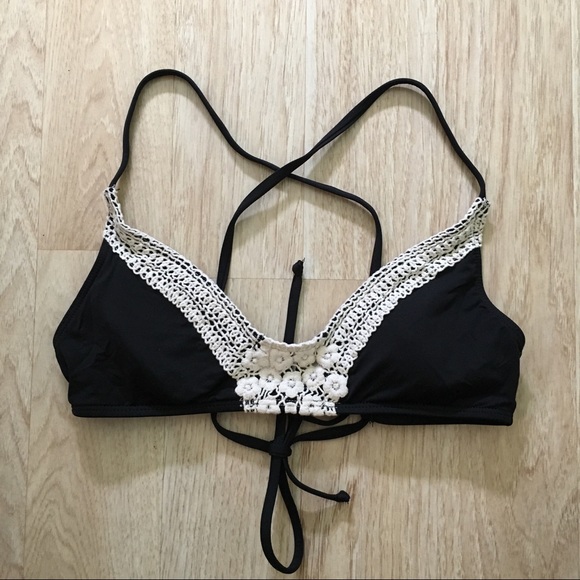 👙 2 for $15 👙 Lucky Brand crossback bikini top - Picture 4 of 5